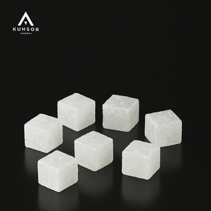 8x8mm Pierre de quartz naturel pour bijoux et artisanat - Product Image 1