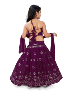 Shoryam Fashion - Tenue ethnique pour filles, robe de mariage et de fête, Lehenga Choli longue, broderie violette, paillettes, tenue festive indienne pour enfants - Product Image 2