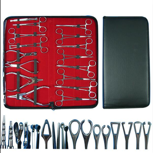 Kit Profesional de 16 Piezas de Instrumentos Quirúrgicos Veterinarios para Perforaciones Corporales, Acero Inoxidable Alemán de Primera Calidad, Estuche de Cuero MOL - Product Image 2
