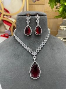 Ensemble de collier élégant en zircon cubique et boucles d'oreilles assorties Sparkling Bridal, bijoux de soirée pour femmes Collier de luxe pour filles - Product Image 3