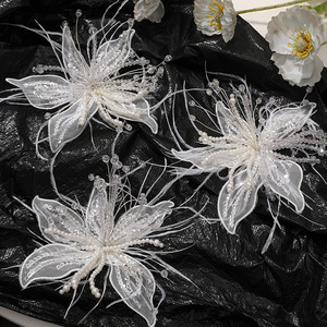 <span class=keywords><strong>Betty</strong></span> Pure dentelle blanche plume perle cristal <span class=keywords><strong>fleur</strong></span> couvre-chef clip dame chaussures décoration à la main et sac robe accessoires - Product Image 2