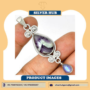 Joyería colgante de piedra lunar de Plata de Ley 925 única de alta calidad a la venta que muestra el brillo místico y la belleza natural - Product Image 6