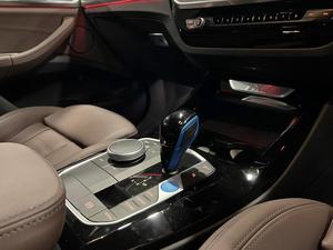 BMW iX3 M Sport Usado en Excelentes Condiciones, Impresionante, 2022, Volante a la Derecha - Product Image 5