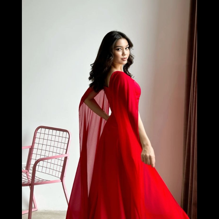 red evening gown