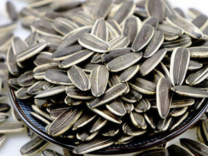 Graines de tournesol biologiques séchées mélangées de qualité supérieure à vendre - Product Image 3