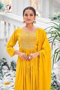 Nouvelle arrivée Robe fantaisie de qualité supérieure à la mode Pantalon Kurti en mousseline de soie Chinon pur Dupatta avec un travail manuel pur fournisseur mondial - Product Image 2