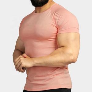 Vente chaude séchage rapide Gym Fit course hommes t-shirts grande taille avec Logo personnalisé 100% polyester t-shirts pour hommes et femmes - Product Image 2