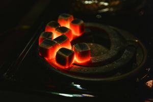 ถ่านมะพร้าวสำหรับ Shisha hookah และ BBQ ที่ทำจากมะพร้าวสด - Product Image 2