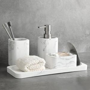 Ensemble de salle de bain en résine de grande capacité conçu pour les familles et garantissant que chacun a son propre espace pour les articles de toilette - Product Image 1