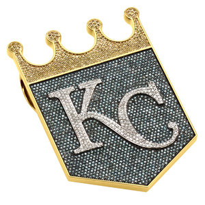 Pendentif personnalisable en or 10K ou 14K avec initiale, couronne de diamant rond brillant de 10,5 carats et sertissage pavé pour homme - Product Image 2