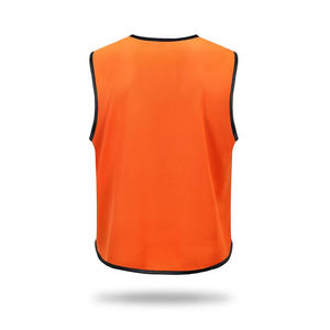 Chaleco de entrenamiento de fútbol transpirable personalizado Pinnies de fútbol Chaleco de fútbol barato Chaleco de fútbol de malla Baberos de entrenamiento de fútbol - Product Image 6
