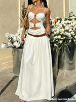 Robe longue décontractée pour femme à fines bretelles, découpes, froncée, dos nu, fluide, respirante, coupe ajustée, couleur unie, pour les vacances, vente en gros