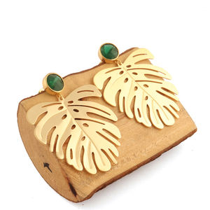 สไตล์ที่ไม่ซ้ำกันออกแบบชุบทองใบที่มีรอบสีเขียวนิลห้อยต่างหูสตั๊ดผลักดันกลับต่างหูสตั๊ดแฟชั่นผู้หญิงเครื่องประดับ - Product Image 4