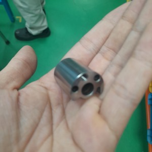 Piezas metálicas CNC en Vietnam - Product Image 2