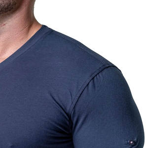 เสื้อยืดคอกลมแขนสั้นคอวีสำหรับผู้ชาย, เสื้อยืดแฟชั่นลำลองคอวีขนาดพิเศษออกแบบได้ตามต้องการ - Product Image 3