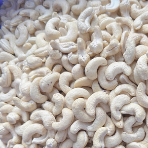 Noix de cajou en vente chaude Ww210 Vietnam Santigo Noix de cajou grillées du Vietnam en vrac Prix raisonnable - Product Image 1