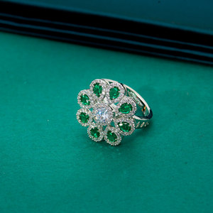 แหวนเพชร CZ คลาสสิกเคลือบโรเดียม - Product Image 3