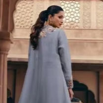 SAYURI DESIGNER MAHOTSAV GOLD READYMADE SALWAR KAMEEZ EN GROS À MUMBAI - Product Image 2