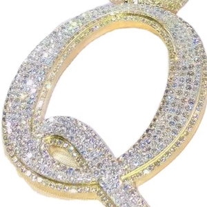 925 Stealing Sliver Entièrement Glacé Charme Q Pendentif Moissanite Diamant Pendentif Hip Hop - Product Image 1