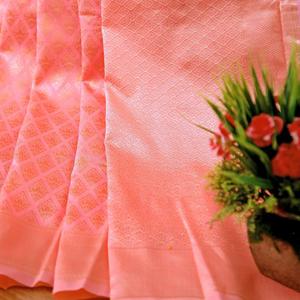 Luxurious Heavy Jacquard Silk <b>Sarees</b> <b>Golden</b> Big Jacquard Weaving Border Indian Traditional Attire for Parties Fashionharbour - Product Image 5