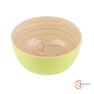 Cuenco de madera hecho a mano con acabado pulido suave Exquisitos patrones de grano de madera natural Experiencia Belleza Artesanía hecha a mano - Product Image 1