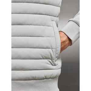 Chaqueta de plumón ligera para hombre con cuello alto Abrigos de punto empalmados de otoño e invierno Servicio OEM disponible - Product Image 3