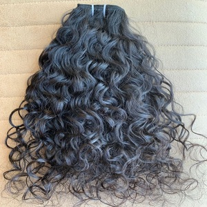 Cheveux vierges Remy indiens au prix d'usine de gros bouclés naturels du fournisseur indien - Product Image 1