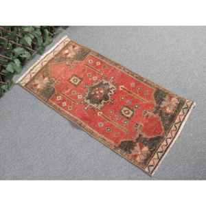 พรมตุรกีขนาดเล็ก 1.5x3 ฟุต พรมวินเทจ พรมลายอิคัตสีแดง - Product Image 1