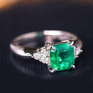 Anillo de compromiso vintage de Plata de Ley 925 hecho a mano para mujer con corte cuadrado Esmeralda para bodas indias lote al por mayor Jaipur - Product Image 5
