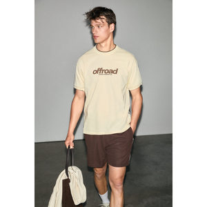 T-shirt pour homme GRIMELANGE ROUGH 100% coton biologique avec détails imprimés et bordures contrastées, coupe classique - Product Image 1