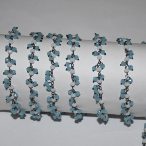 Chaîne de chapelet de grappe de perles d'opale blanche et de calcédoine aqua de qualité supérieure. Chaîne perlée de fil de laiton pour la fabrication de bijoux de collier de bracelet - Product Image 6