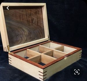 CAJA DE MADERA DESLIZANTE FUNCIONAL TERMINADA Proporcionando la mejor calidad Caja de madera Caja de regalo de madera alta tradicional de madera - Product Image 1