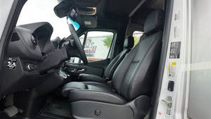 Mercedes-Benz Sprinter 3500XD 2022 en parfait état - Product Image 6