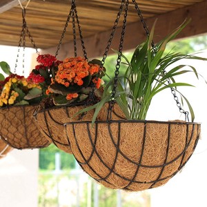 <b>Garden</b> decor coconut <b>liner</b> with metal hanging basket cheapest price round coco coir planter <b>liners</b> - Product Image 3