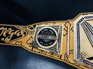 Nouvelle ceinture de championnat WWE de haute qualité personnalisable, en cuir PU durable avec plaques métalliques plaquées or pour l'affichage et le cosplay - Product Image 4