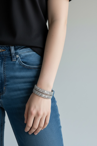 Conjunto de Brazaletes de Perlas de Plata de Primera Calidad con Corte Esmeralda y Acabado en Rodio, Resistente al Deslustre, Moderno, Listo para Envío, Ideal para Bodas - Product Image 2