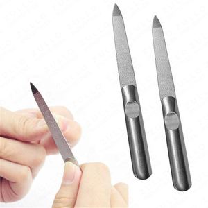 Lime à ongles en plastique noir personnalisée en gros, lime à pieds à pointe fine, accessoires de beauté professionnels pour manucure et pédicure, OEM - Product Image 3