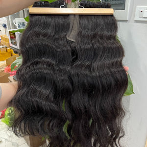 Venta al por mayor Virgen Remy Extensiones de Cabello Humano Onda Natural Vietnam Cabello Tejido Sin Procesar 10-30 Pulgadas - Product Image 1