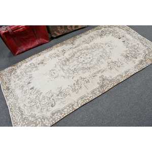 Tapis de 3,7 x 7,2 pieds, tapis turc vintage, tapis en laine blanche - Product Image 2