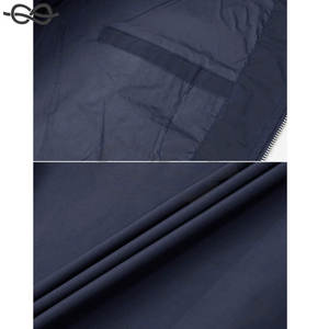 Chaqueta bomber de alta calidad para hombre de fabricante personalizado, cortavientos ligero acolchado informal, resistente al agua, con múltiples bolsillos - Product Image 6