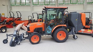 ENVÍO GRATUITO Tractor Compacto Diésel Kubota B2-261H USADO 2026 |   25HP 4WD Ligeramente Usado - Product Image 5