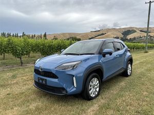 Autos usados sin accidentes, <span class=keywords><strong>Toyota</strong></span> <span class=keywords><strong>Yaris</strong></span> <span class=keywords><strong>Cross</strong></span> 2022 1.5 Híbrido G SUV 5 Puertas CVT <span class=keywords><strong>2WD</strong></span>, auto listo para enviar - Product Image 1