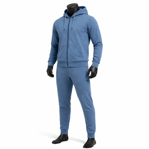 Conjunto deportivo de hombre con sudadera con cremallera y pantalones de chándal ajustados de algodón y poliéster, con logotipo personalizado. - Product Image 4