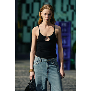 GRIMELANGE FAUSTINA Blusa de mujer con botones a presión y tirantes, de tela suave y elástica - Product Image 6