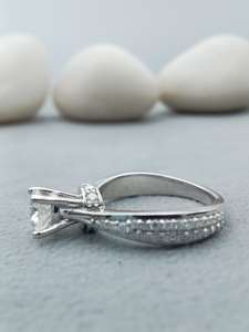 MAANY DIAM Bague de fiançailles style classique et art déco forme ronde VVS Moissanite et argent 925 plaqué or pour mariage - Product Image 3