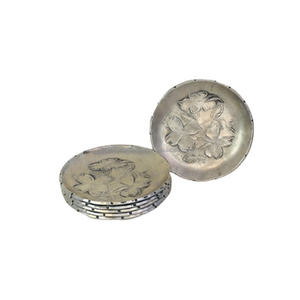 Sous-verre vintage de luxe pour thé et café sous-verre en métal de taille de forme personnalisée en gros en Inde pour la décoration de table léger - Product Image 1