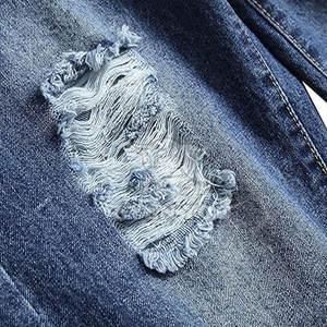 Shorts Casuales Modernos con Diseño Desgastado a la Moda, Material Suave y Transpirable, Perfectos para la Moda Urbana - Product Image 4