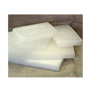 Prix de vente chaud de 56-58 cire de paraffine raffinée/cire de paraffine semi raffinée en quantité en vrac - Product Image 5