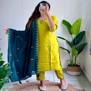 Kurti, Pantalón y Dupatta de Seda Romana Premium con Bordado de Lentejuelas, Fabricante y Proveedor de Surat a Precio Económico - Product Image 1