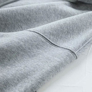 เสื้อฮู้ดแขนยาวแฟชั่นใหม่สำหรับผู้หญิงเสื้อฮู้ดพิมพ์โลโก้ตามสั่งสำหรับฤดูหนาว - Product Image 3